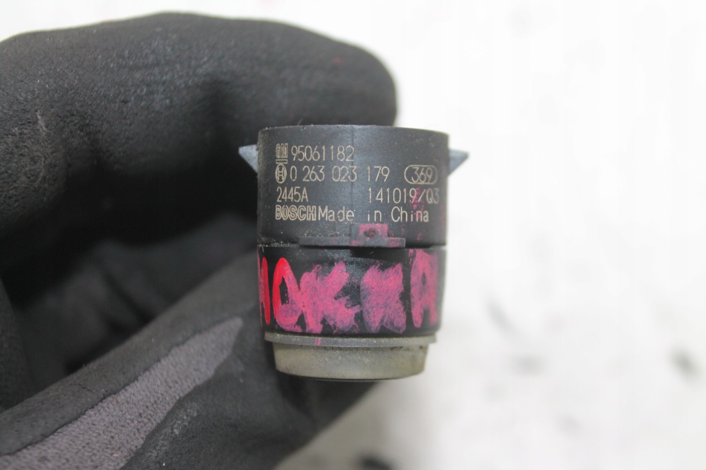 SENSOR PARKEN PDC 95061182 OPEL MOKKA 12-16
