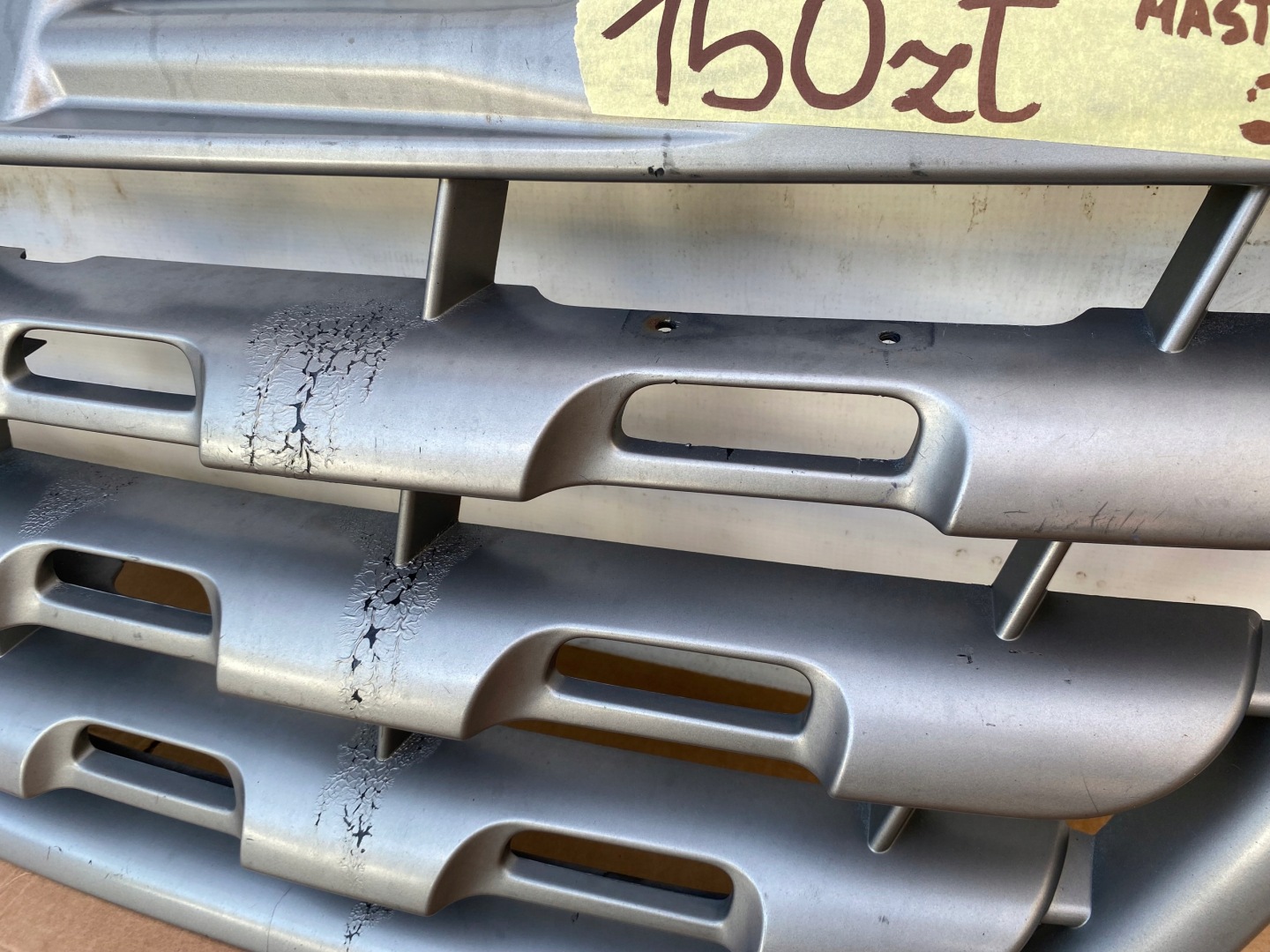 RENAULT MASTER 3 III 10- front PREKLADgrill originál grey