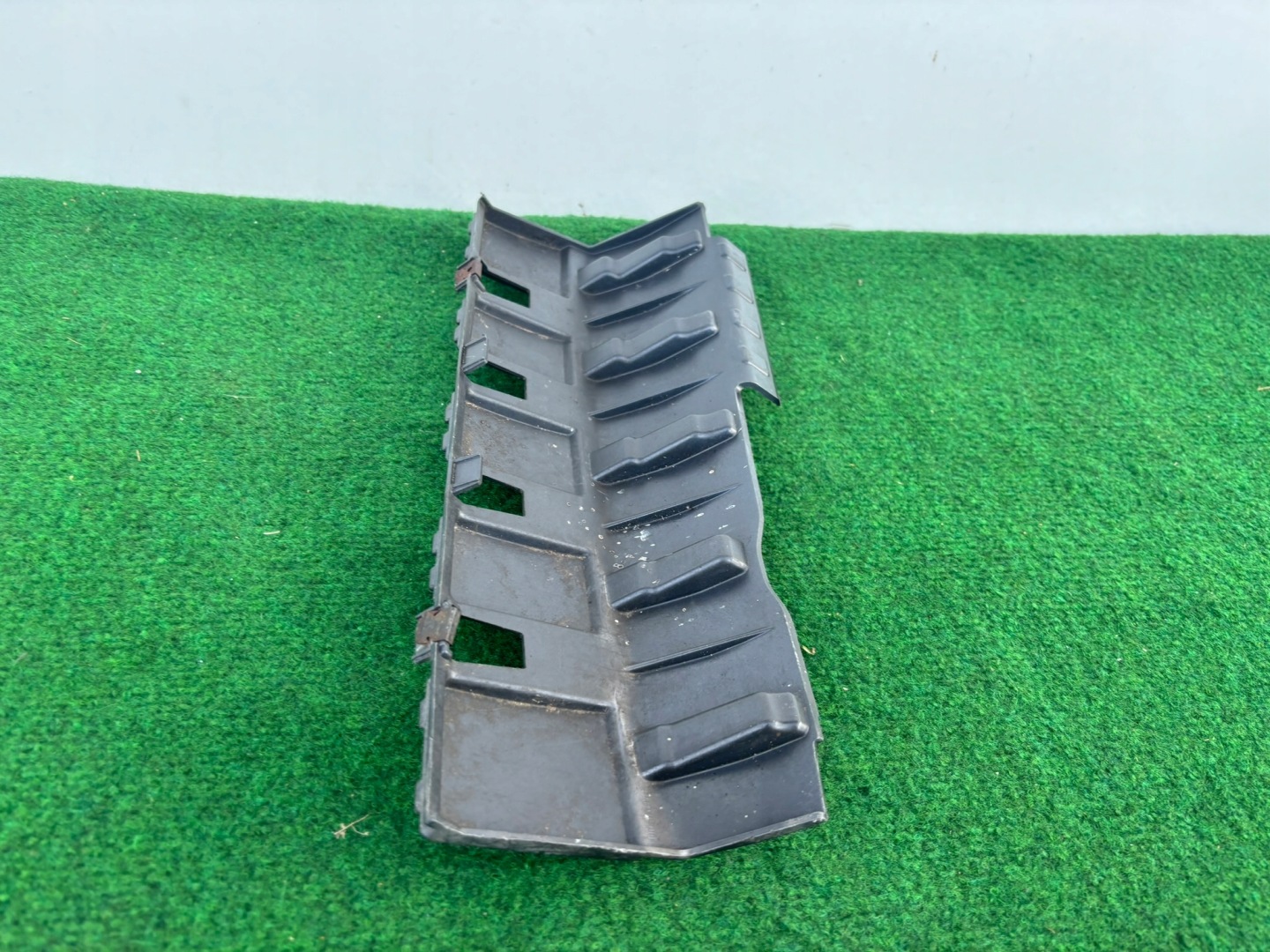 SEAT MII DROITE SUPPORT CONSOLE PARE CHOC ARRIÈRE 1SL807422 K126/511