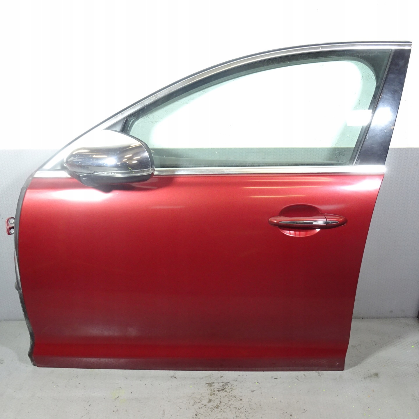 JAGUAR XJ door front left CHN