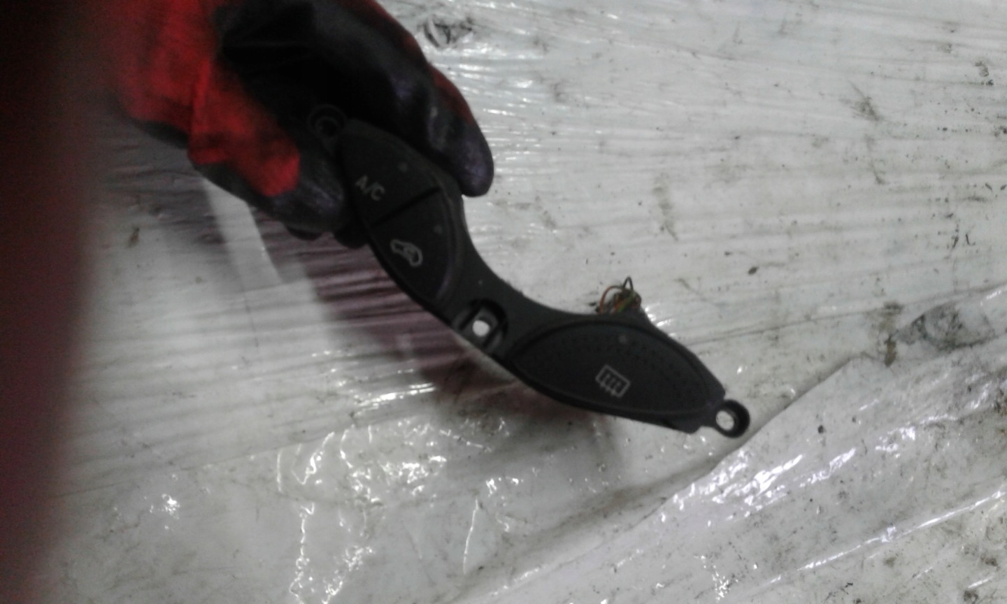 switch OGRZEWANIA windows FORD FOCUS YS4T19A945BA