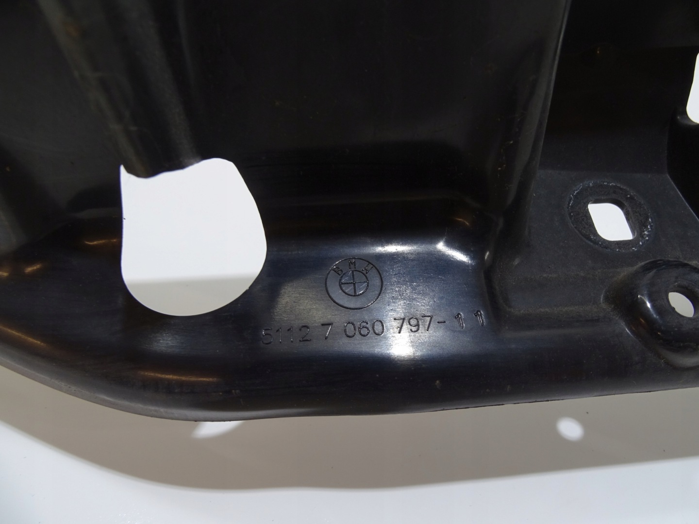 bumper bracket central BMW E61 rear part M PAKIET 7060797