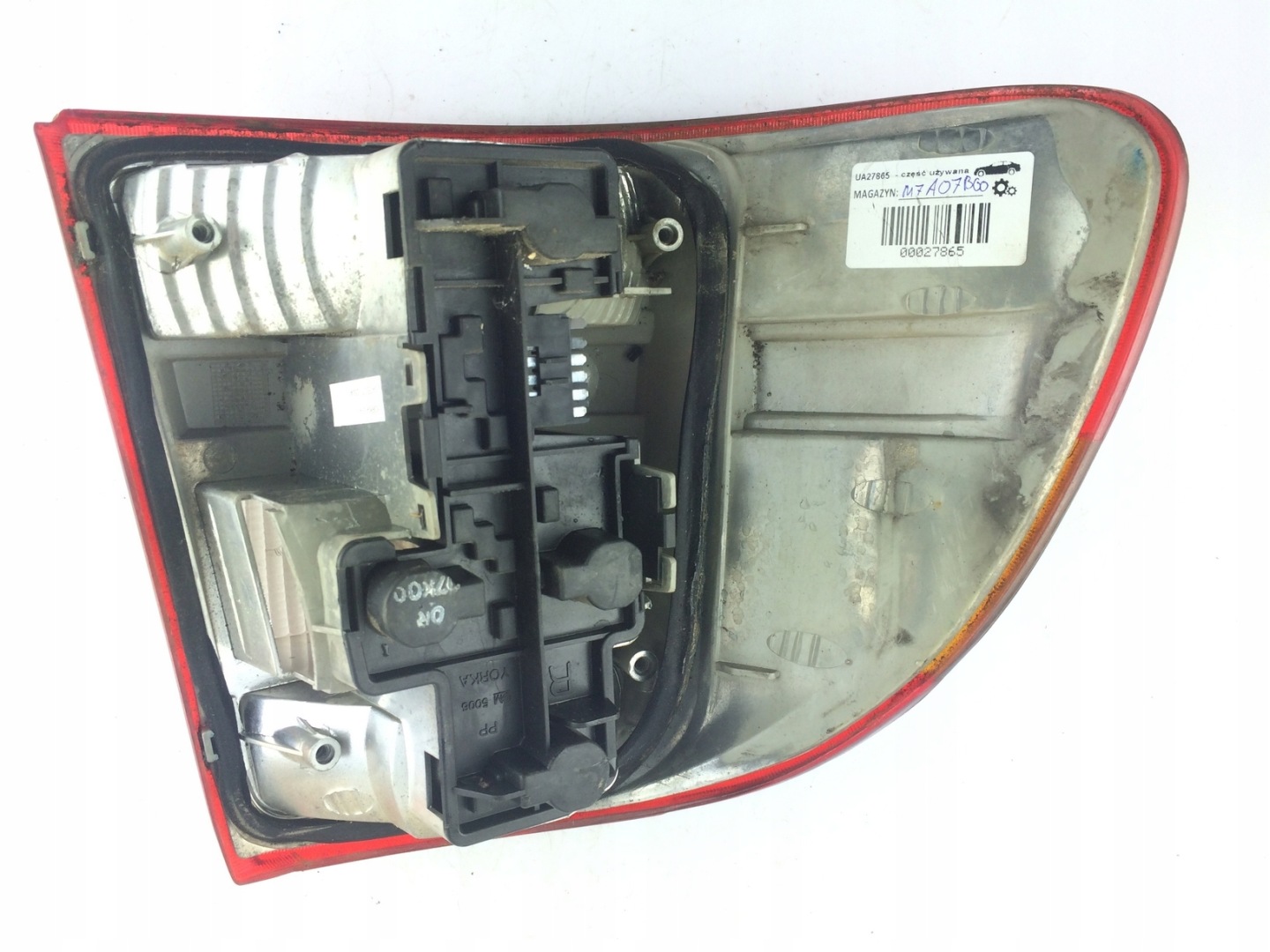 light rear OPEL ASTRA F hatchback (53_. 54_. 58_. 59_) 1.4 and left YOR
