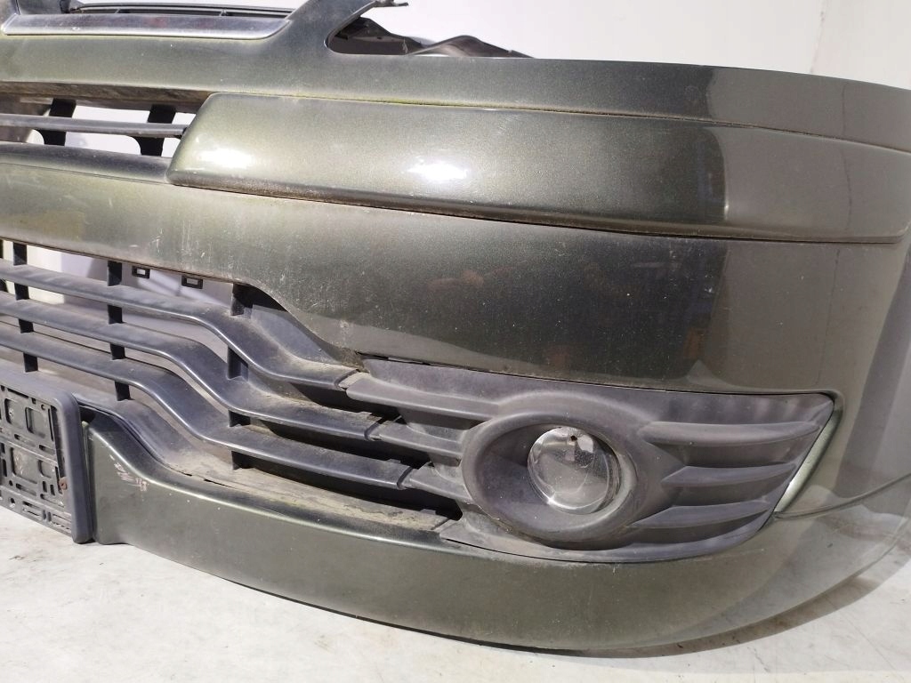 Citroen C4 a nárazník předek přední LQQ