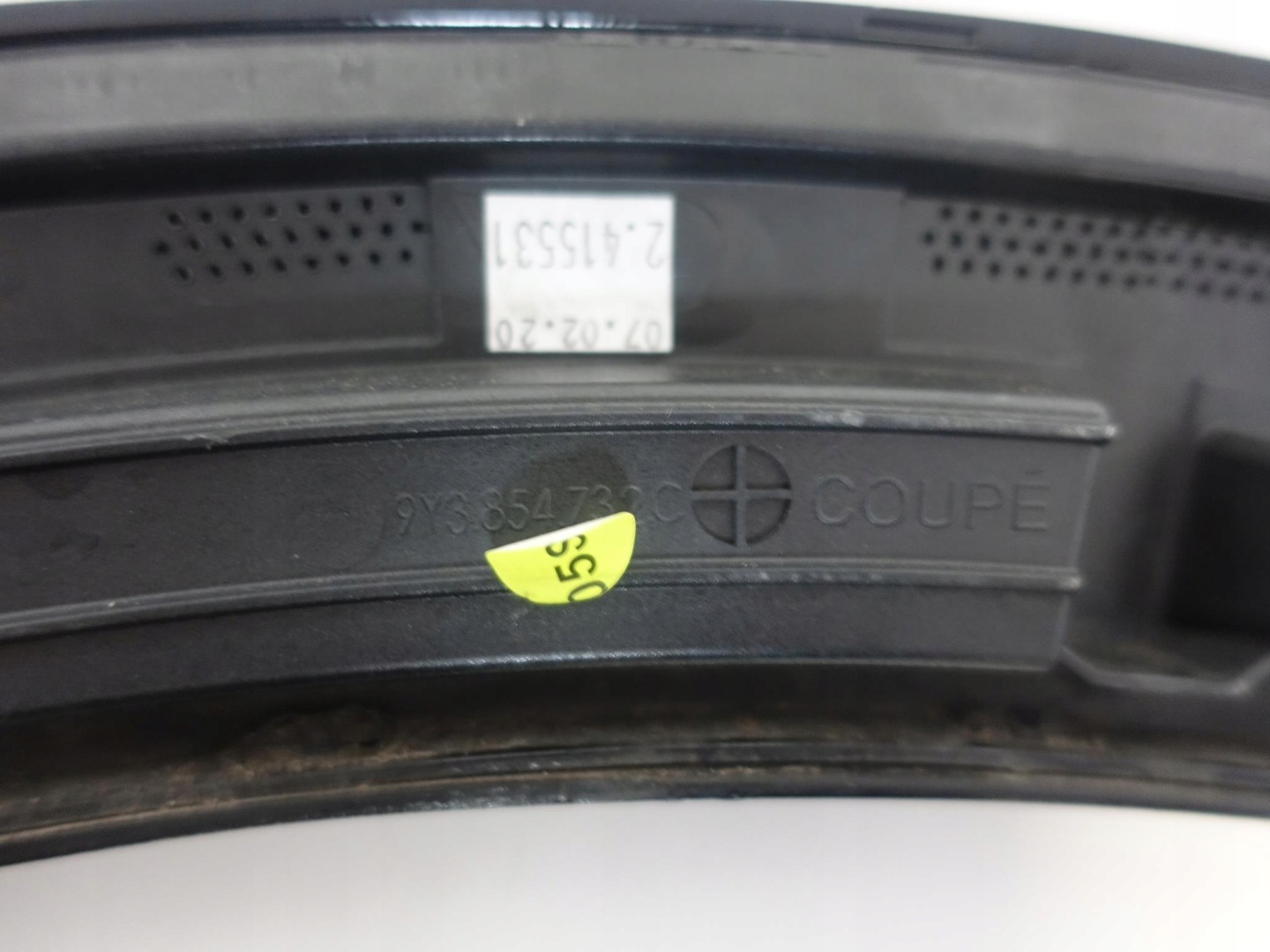 PORSCHE CAYENNE 9Y3 COUPE TURBO moulding right rear part