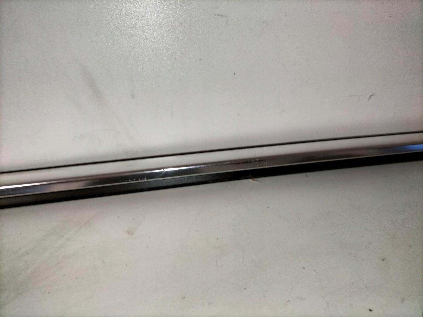 moulding dust door przednich front left SKODA KODIAQ 16