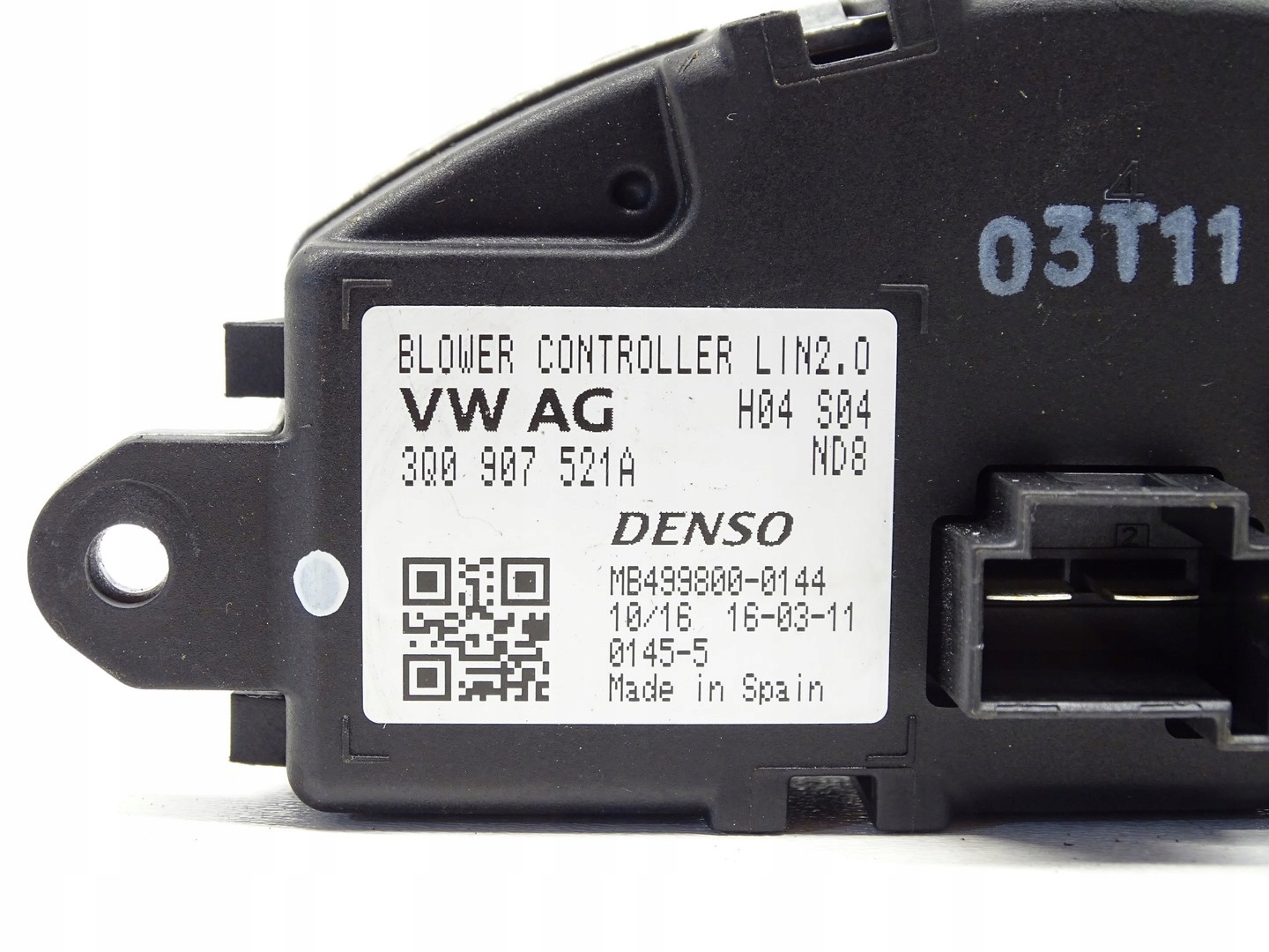 heater fan resistor air VW PASSAT B8 3Q0907521A