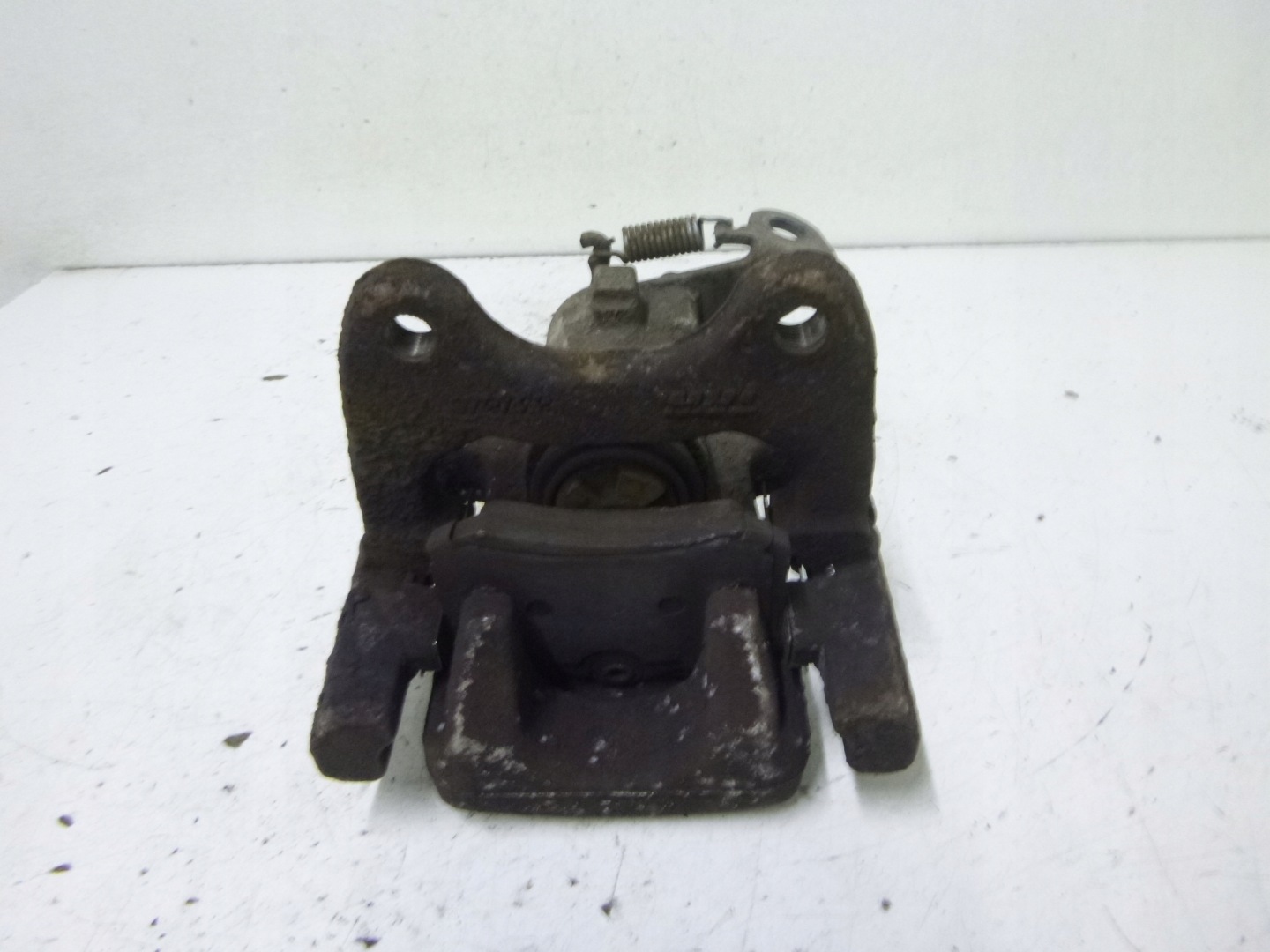caliper brake rear part Renault Scenic II 1.9D 05r.