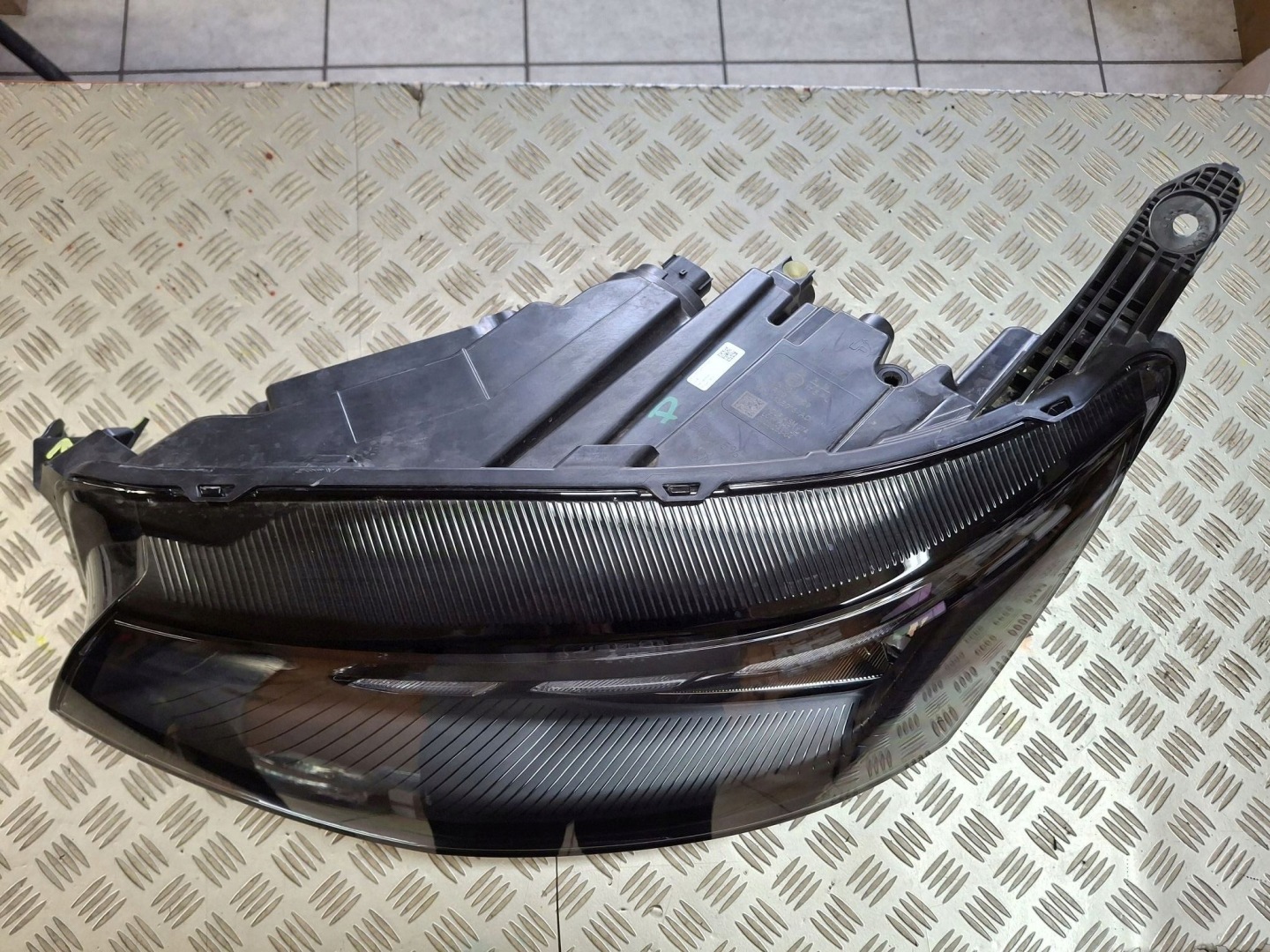 light left front FULL LED VW T7 TRANSPORTER 2024R-> 7T1
