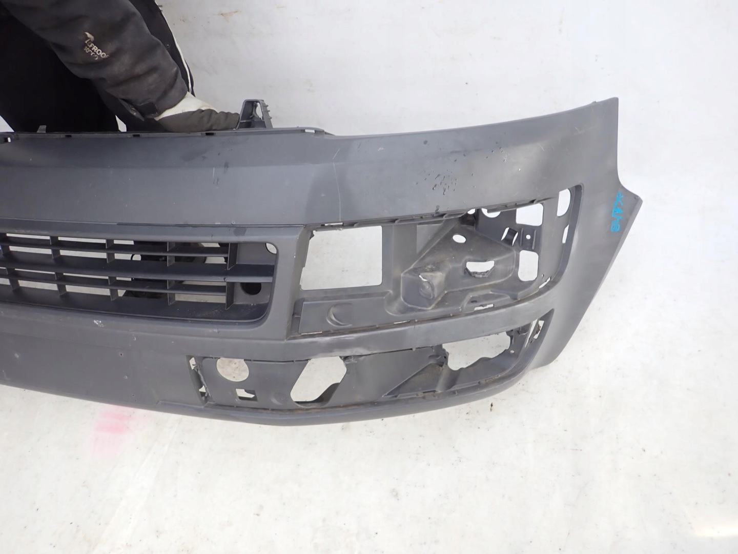 VW TRANSPORTER T5 LIFT 09-15 bumper front front