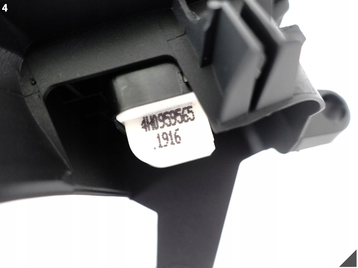 AUDI A6 S6 4G1 C7 10-18 PANEL controls frame armrest left front