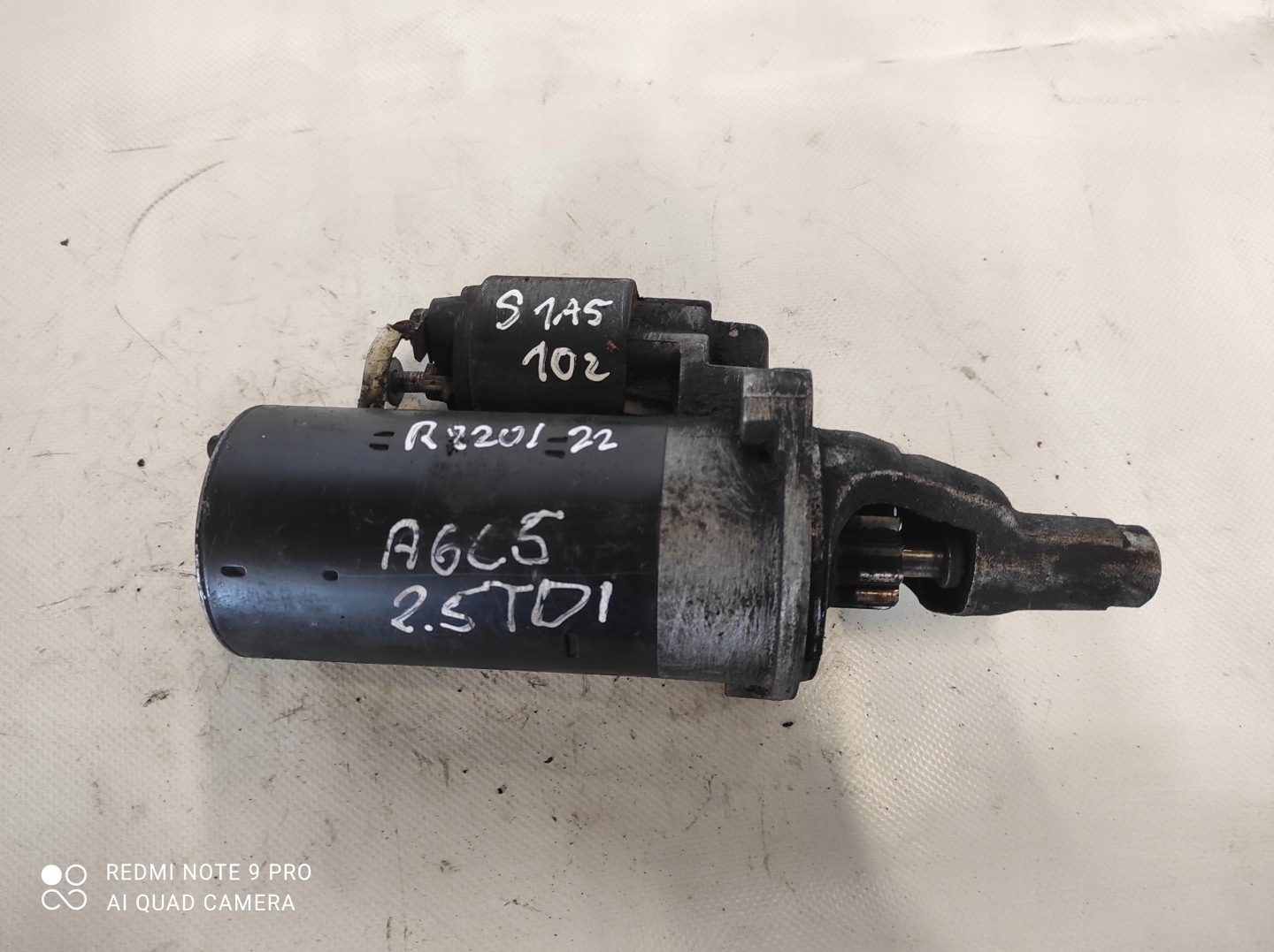 startér Audi A6 C5 2.5 TDi