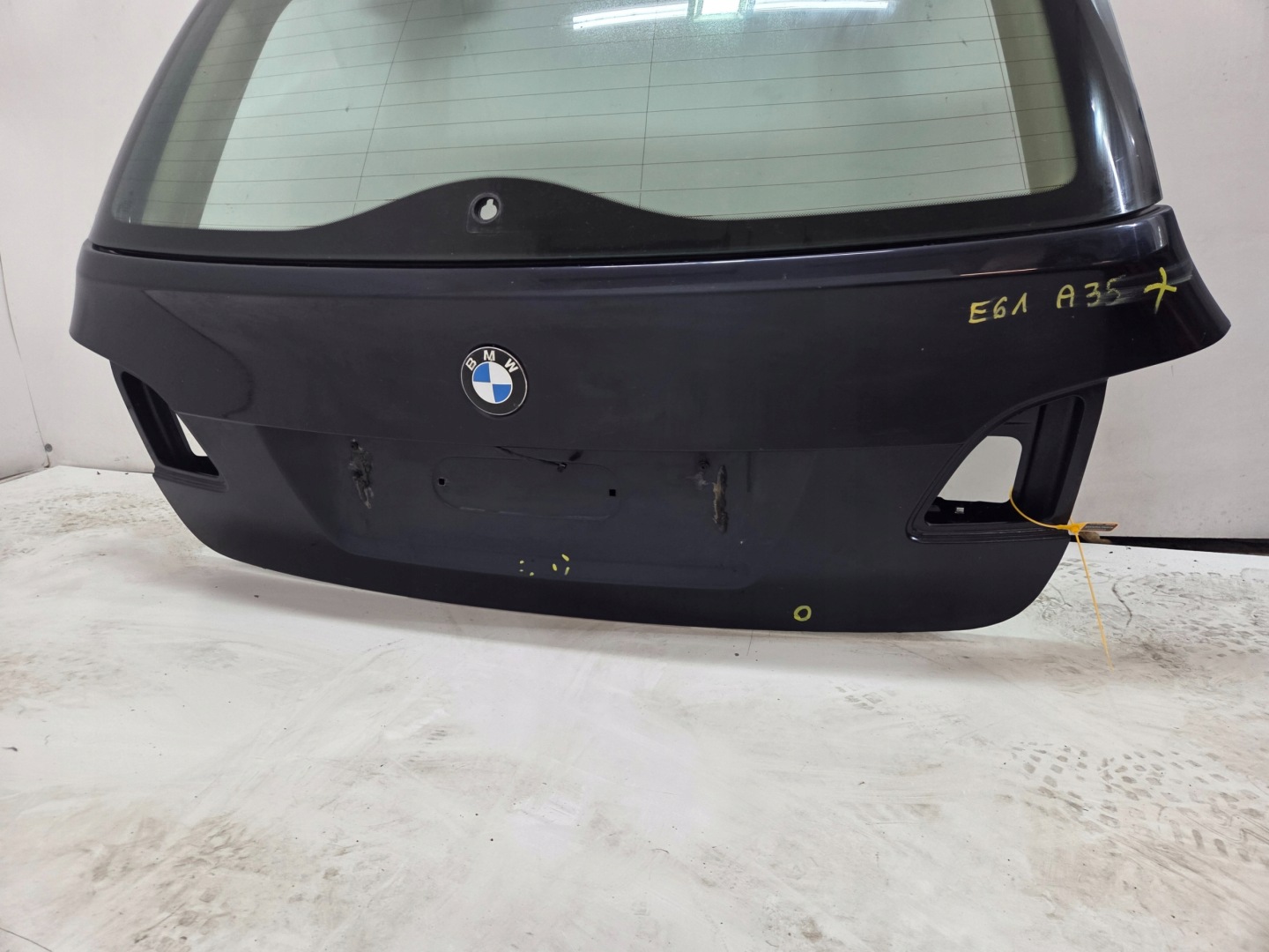 trunk door boot BMW E61 A35/5 MONACOBLAU