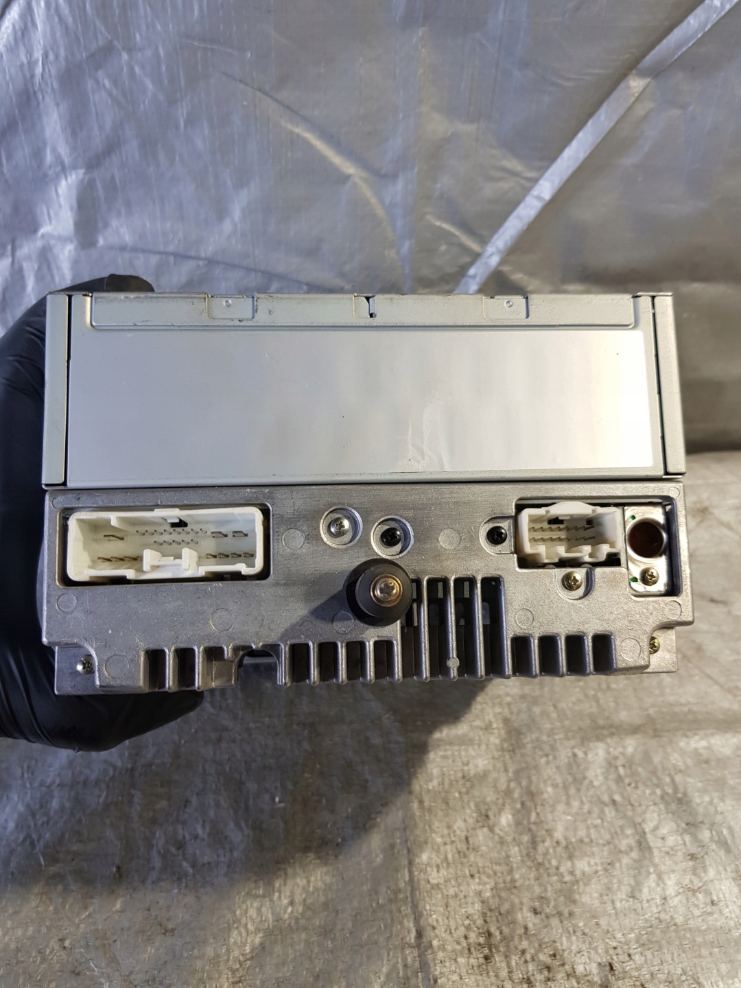 RADIO FABRYCZNE MAZDA PREMACY 2001 EUROPA
