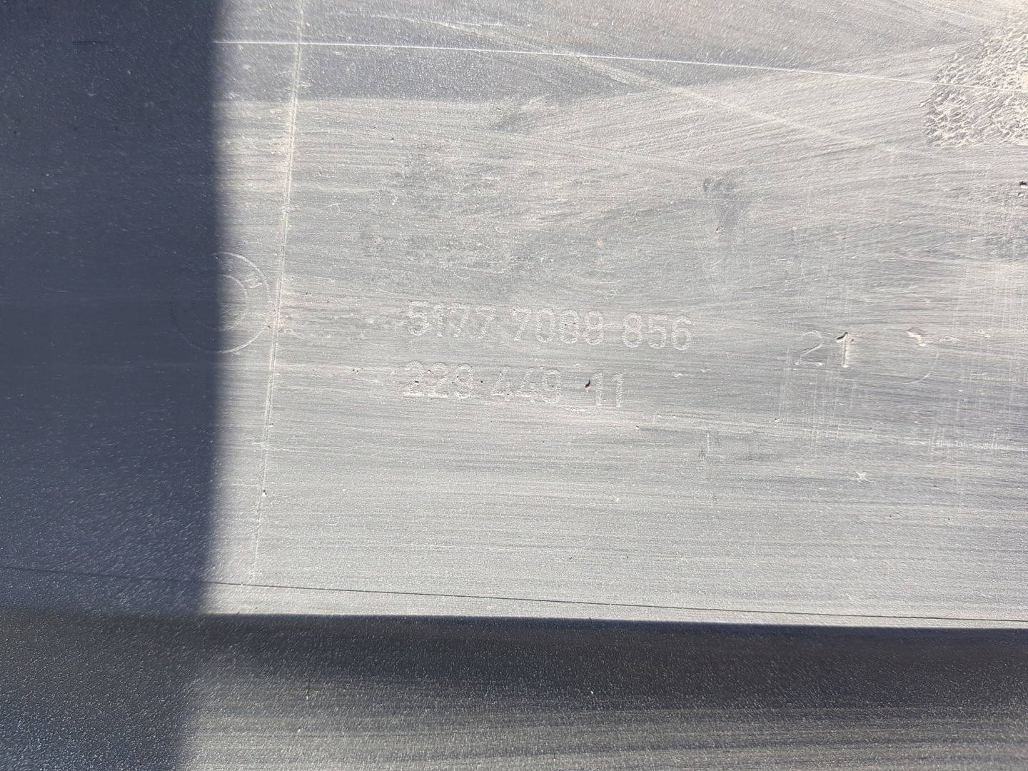 moulding cap of the threshold right threshold BMW E63 E64 A08 SILBERGRAU