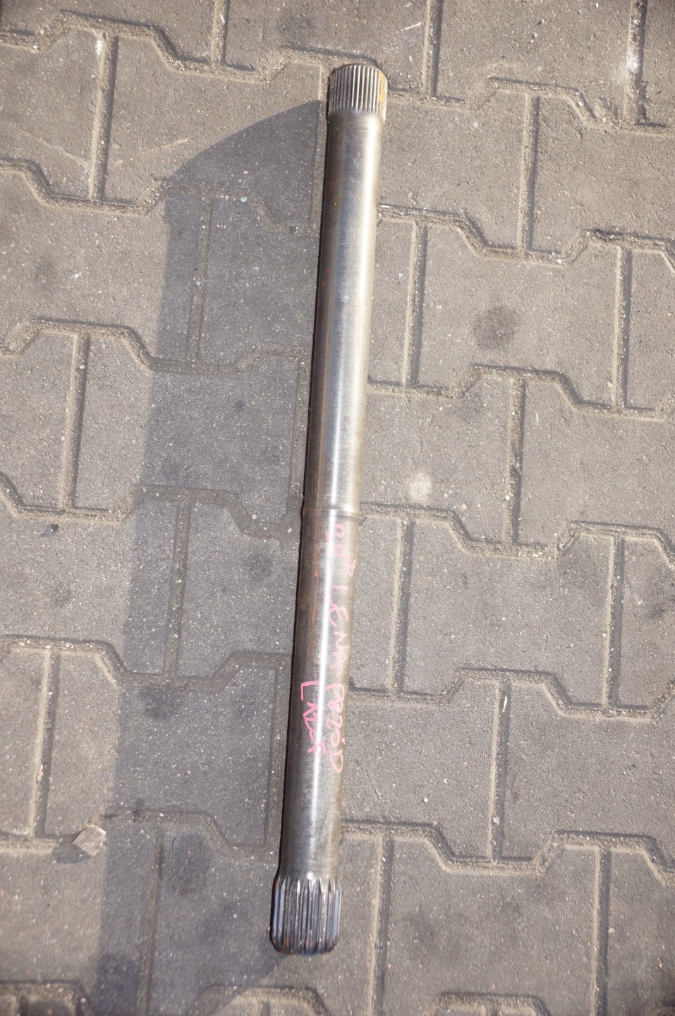 semi-axis left front LADOWARKA VOLVO L120F #