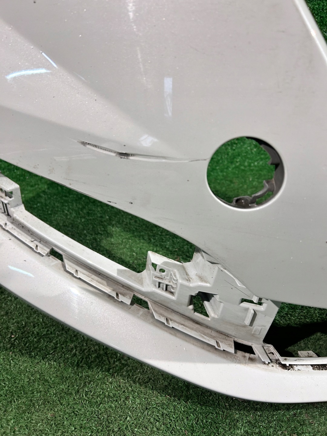 front bumper front SKODA SCALA PDC