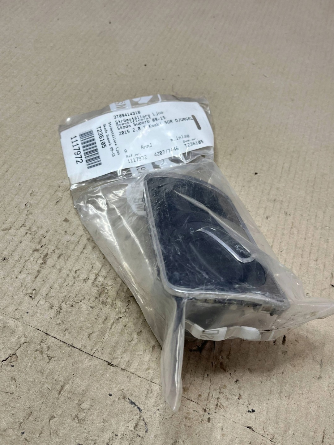 interruttore luci Skoda Superb B6 (3T) 3T0941431B