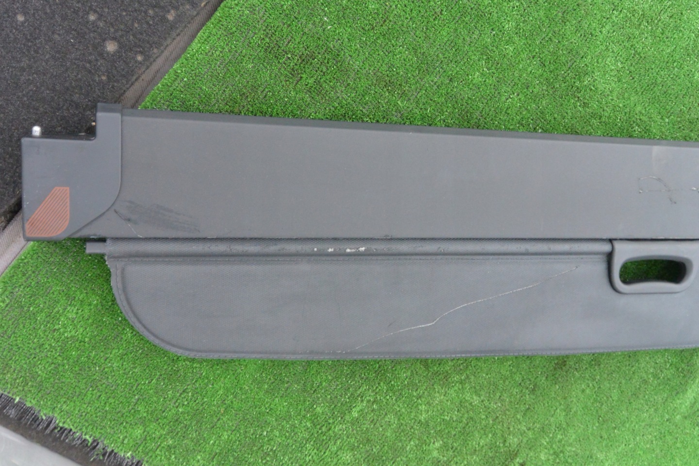 blinds boot black BMW X5 E70