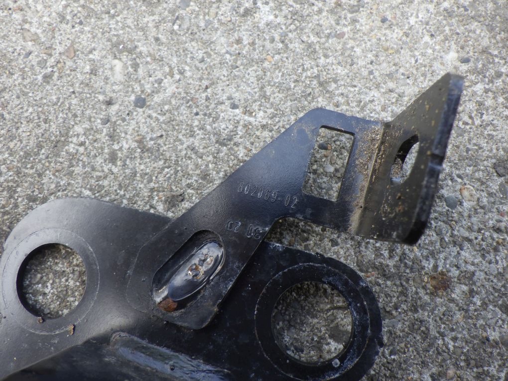 RENAULT MEGANE IV 4 bumper support front