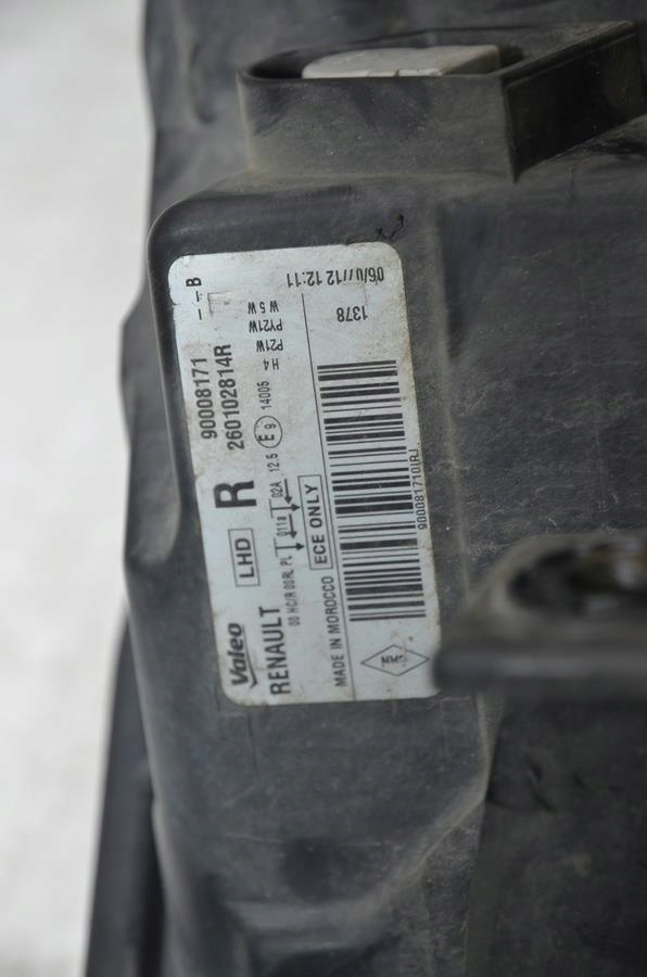 light right front damaged Dacia LODGY