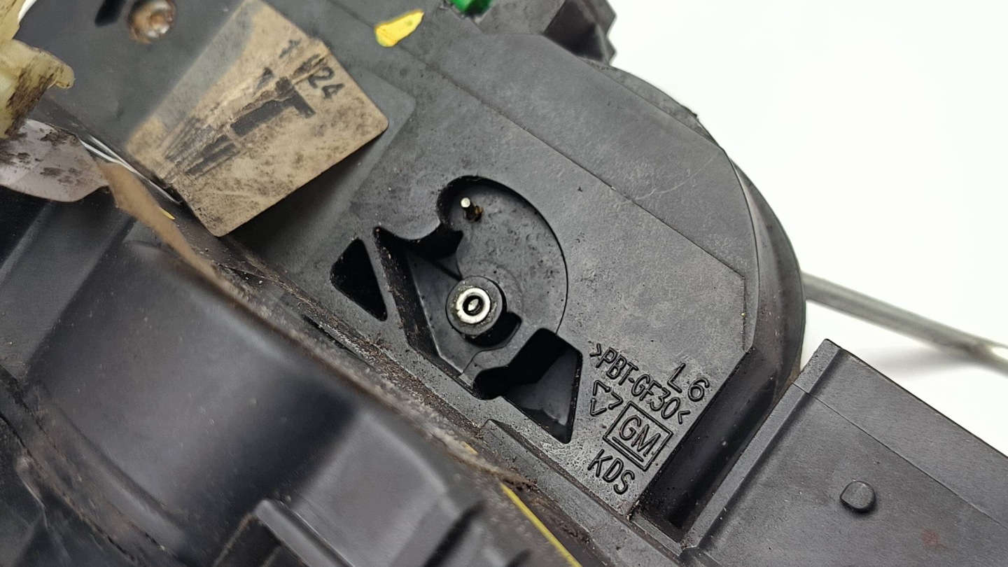 lock door left rear part OPEL INSIGNIA A KOMBI