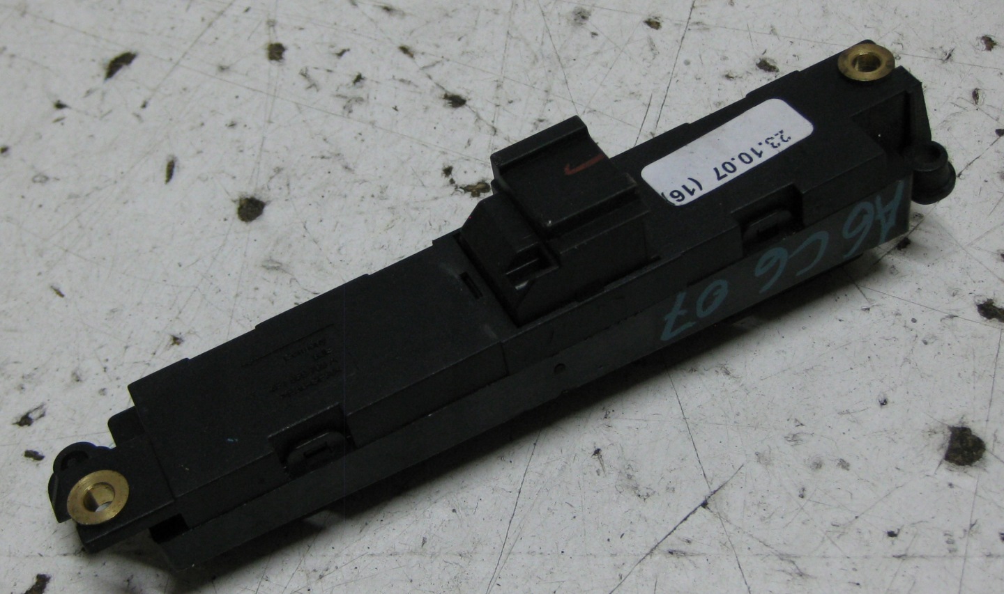 AUDI A6 C6 2.7 TDI 07R PANEL switch seat PAMIECI left 4F1959769A
