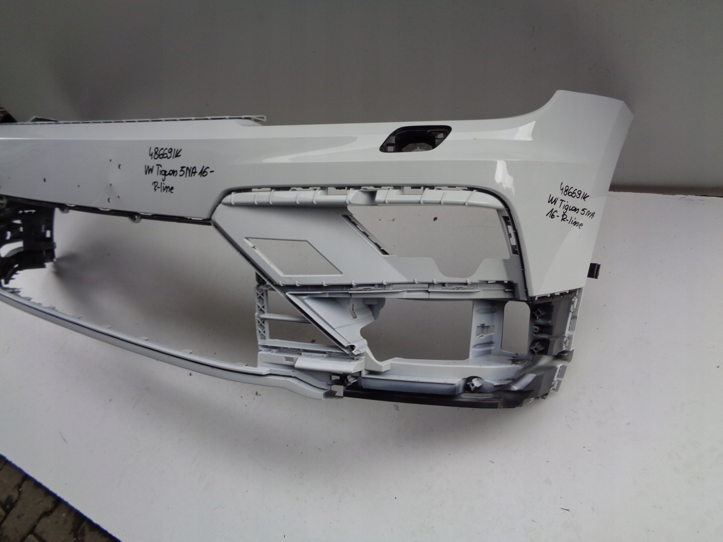front bumper VW TIGUAN II 5NA 16- R-LINE NR 48669