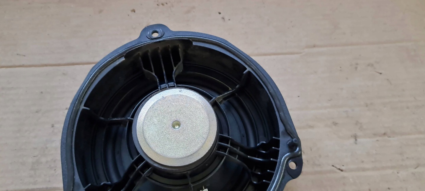 A6 C8 4K speaker door left right rear part 4K9035411