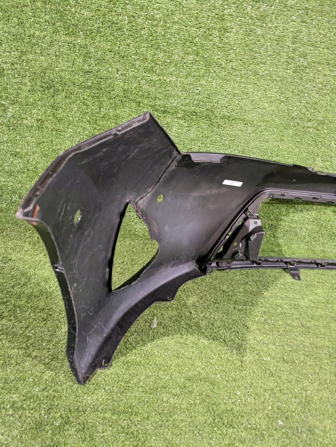 front bumper front TOYOTA AURIS II 12-15 NR.Z9113
