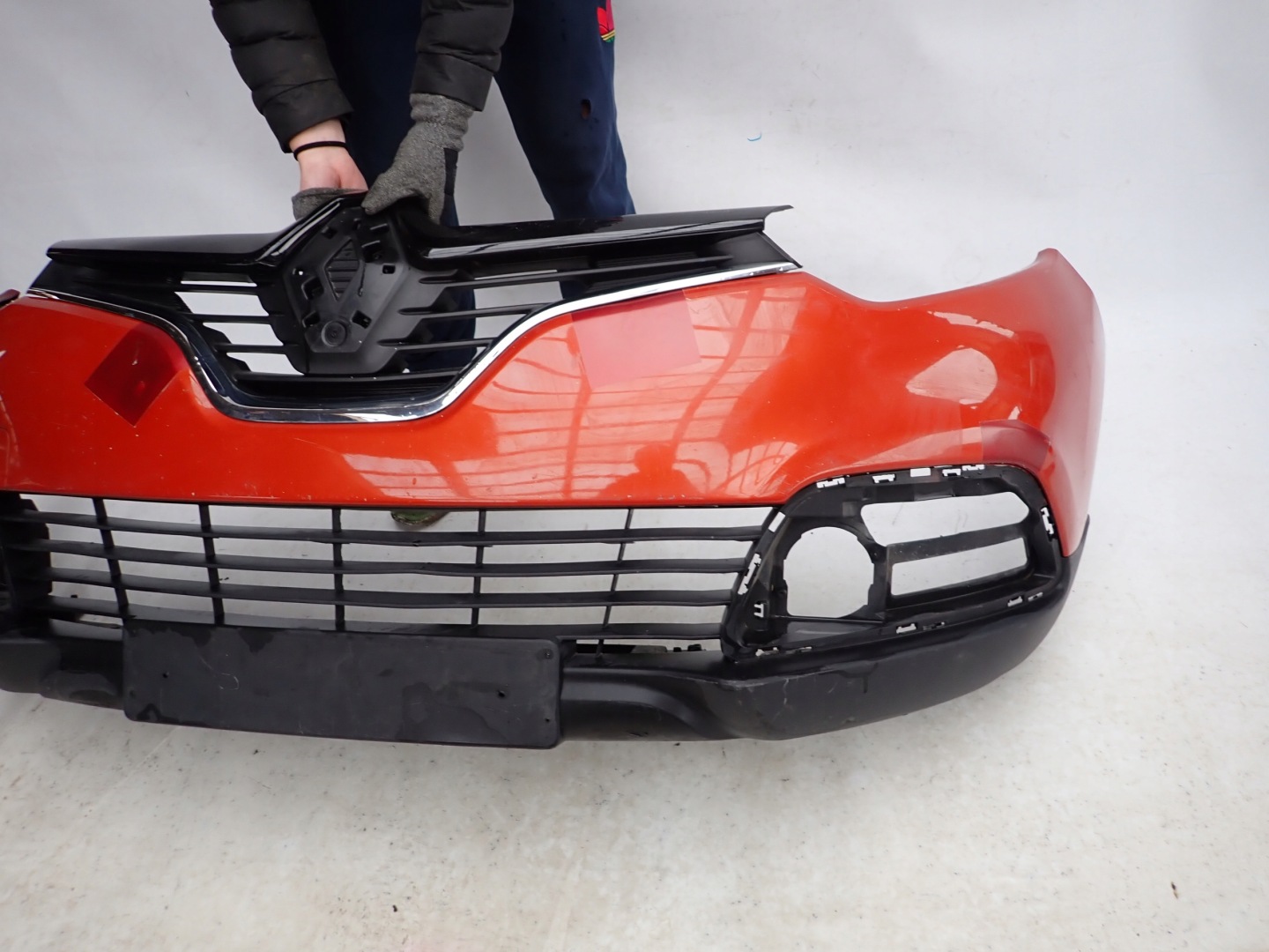 RENAULT CAPTUR 1 and 13-17 bumper front front