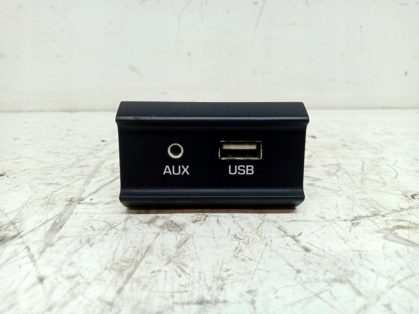 KIA RIO IV adapter WEJSCIE USB AUX 96120-H8000 2017