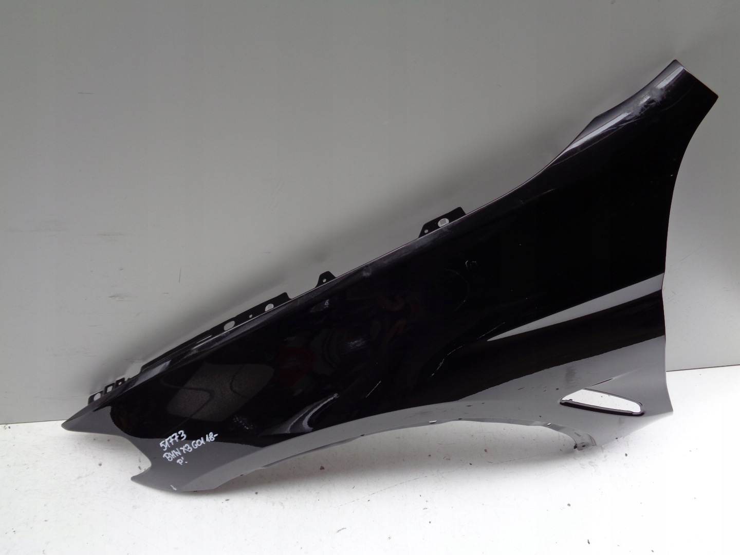 fender left front BMW X3 G01 18- X4 G02 NR 51773