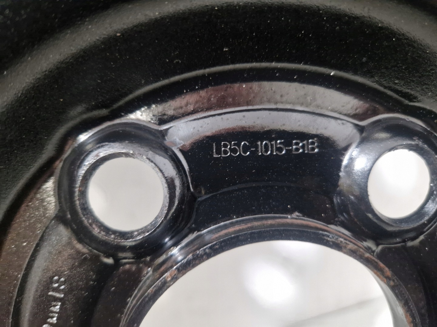 FORD EXPLORER VI 165/70/18 roue de secours roue de secours roue roue de secours LB5C-1015-B1B