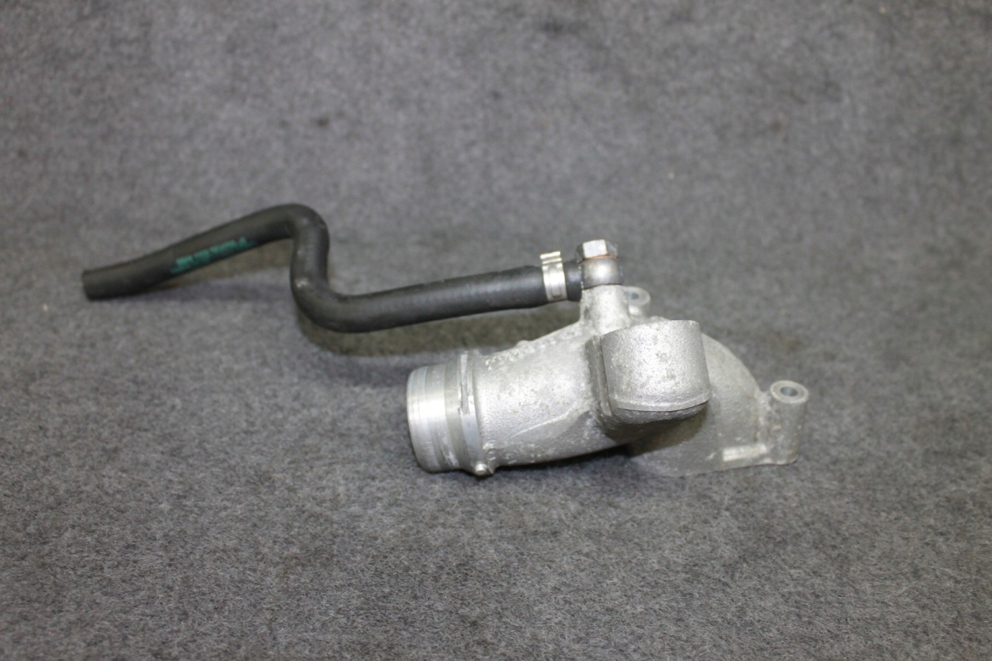BMW E60 E63 M5 M6 S85B50A V10 5.0i Bride d’eau BLOKU - 7833988