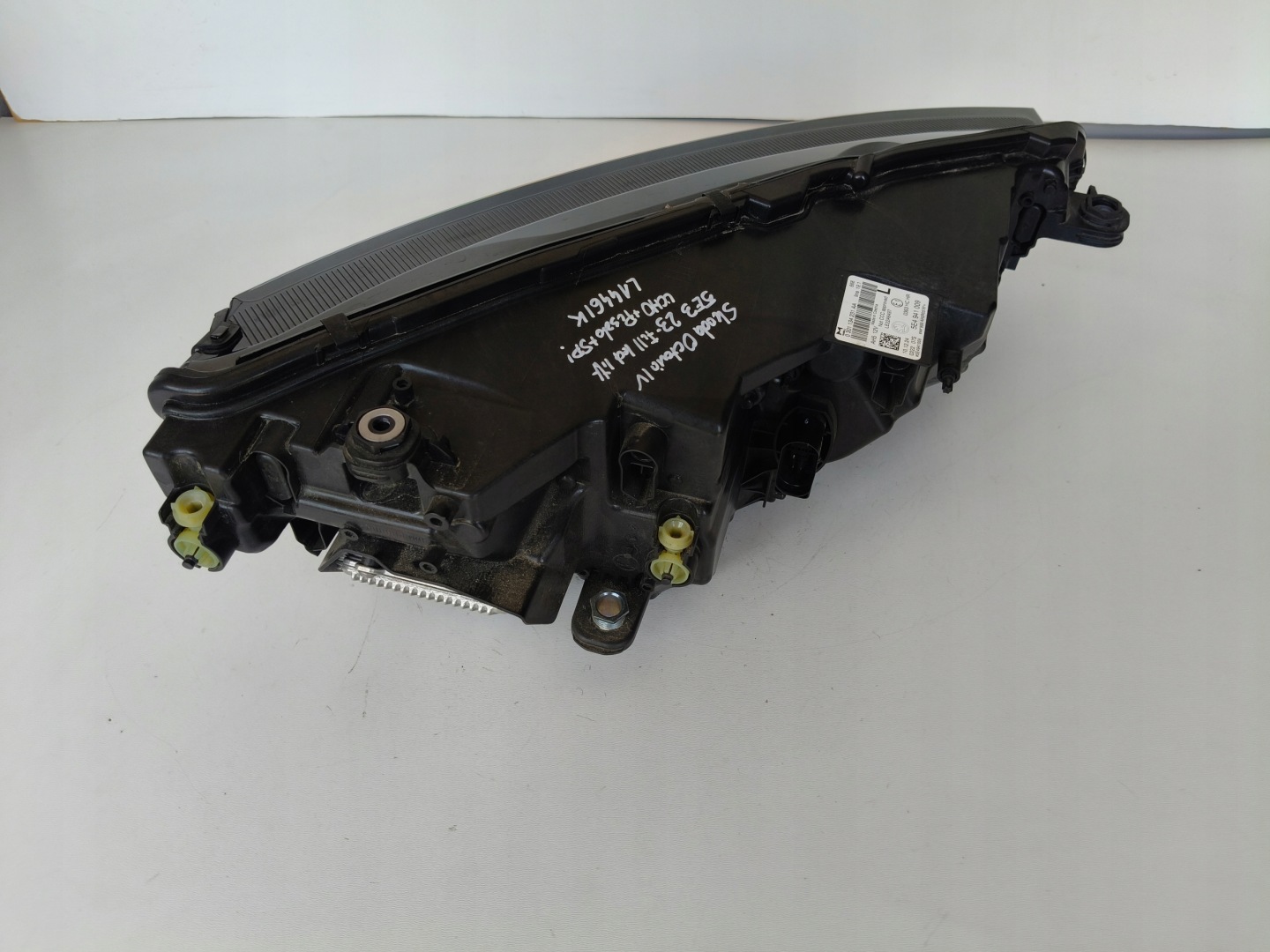 light left REFLEKTOR SKODA OCTAVIA IV 4 5E3 23- LIFT FULL LED
