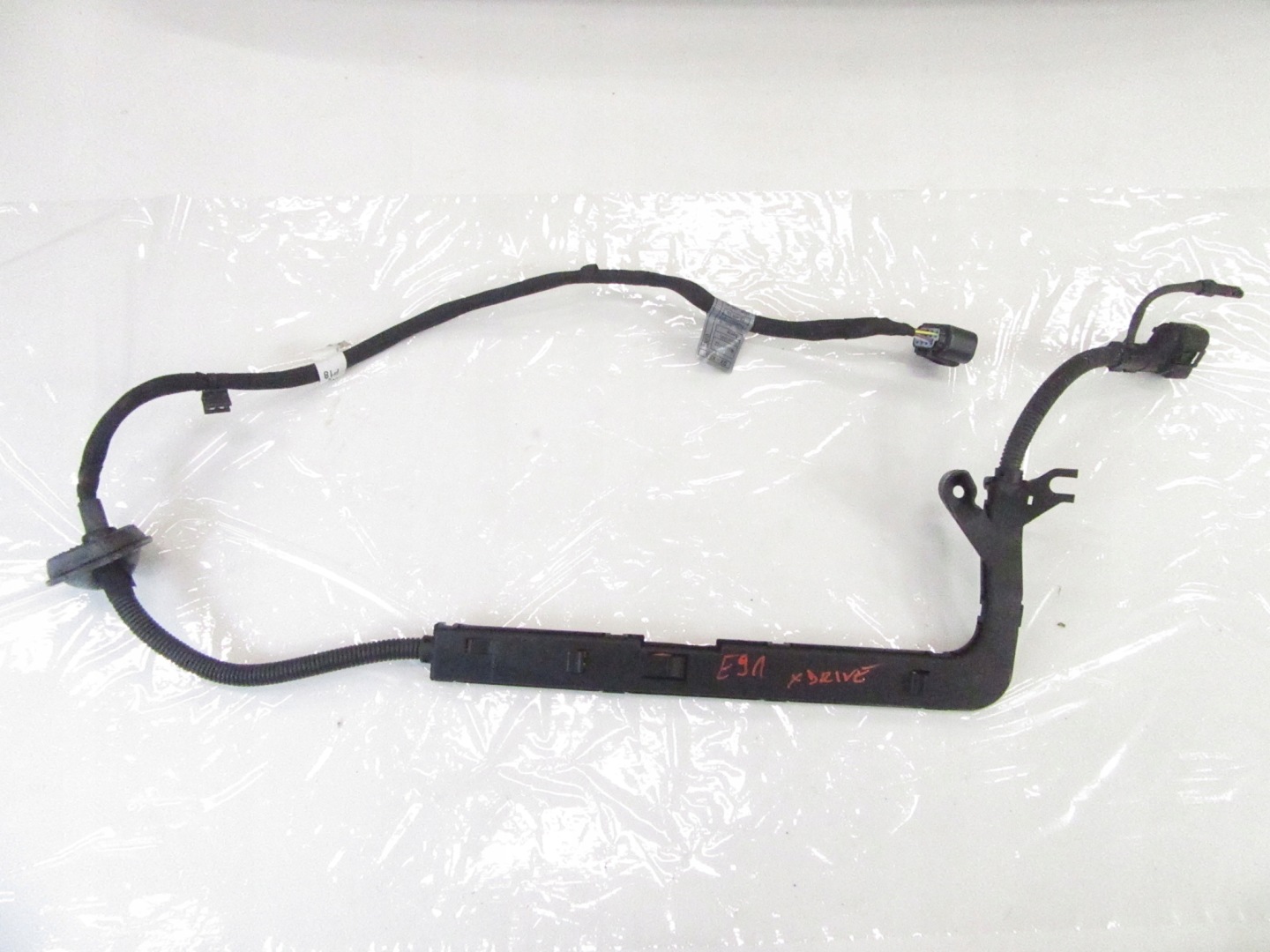 bundle connecting spoiler kostka nastawnika reduktora BMW 3 e90 e91 e92 X drive 4x4