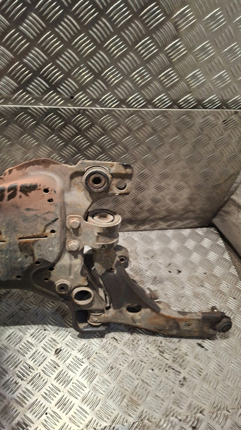 axle beam front MAZDA 5 1.8