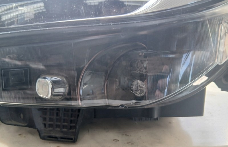 Licht vorne FORD S MAX 2 FULL LED LEM2B13W030CN