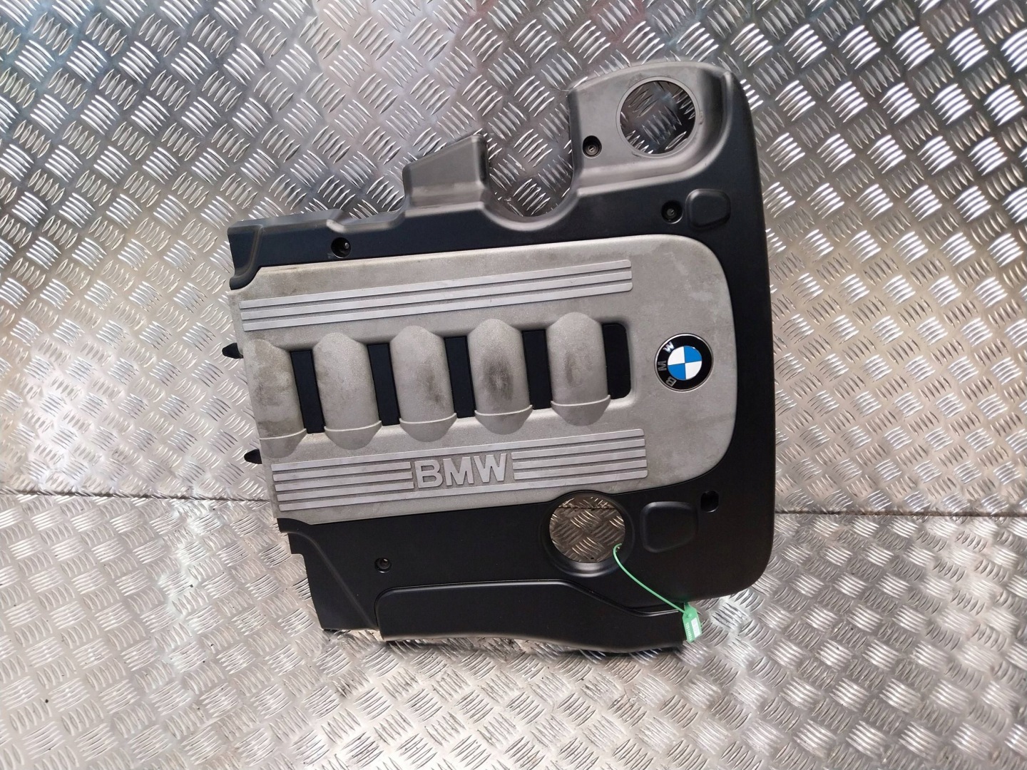 cover motor cover 7807240 BMW E65 E66 E67 X5 E70 X6 E71 X3 E83 3.0D