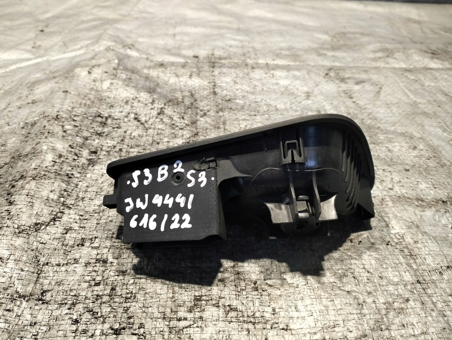handle inner right front FORD FOCUS MK3 2010-2019r AM51-U22601-BDW