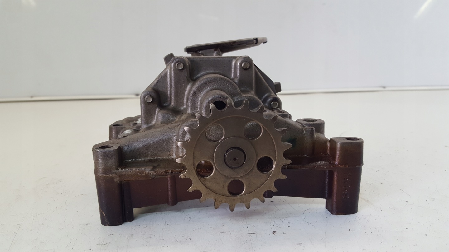 pumpa olaj 9621114110 NFU Peugeot