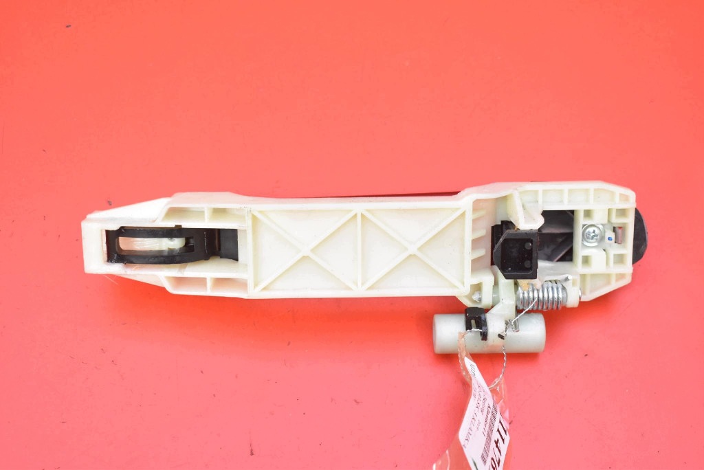 handle left rear part rear red BAIC BEIJING X3 LIFT 19