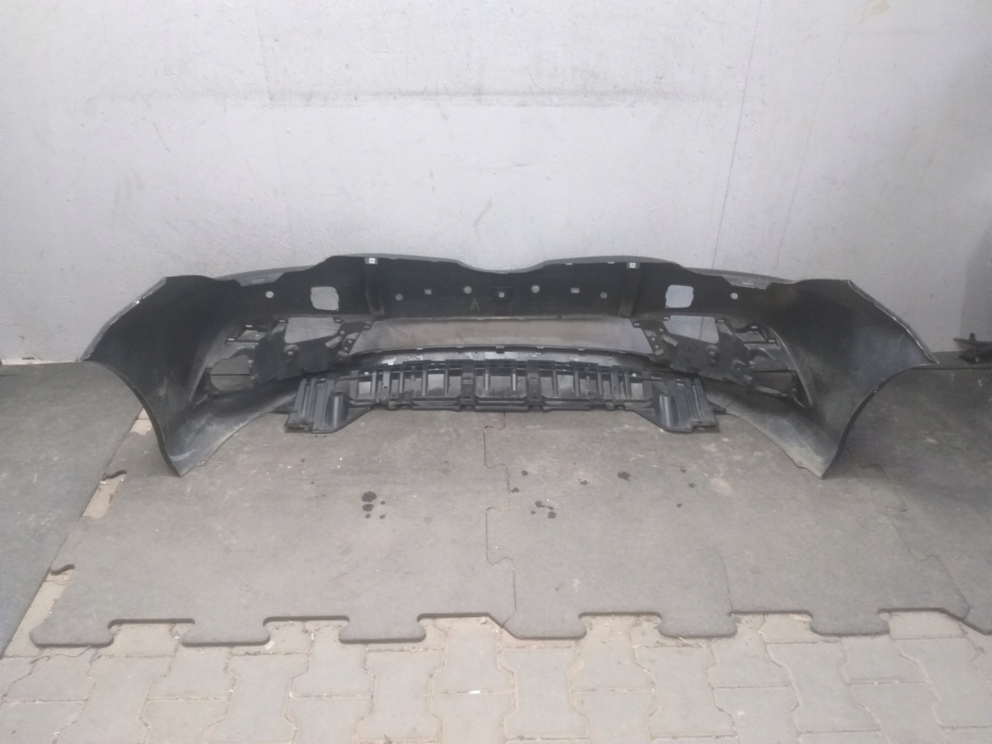 bumper front TOYOTA AURIS II 2 LIFT 15