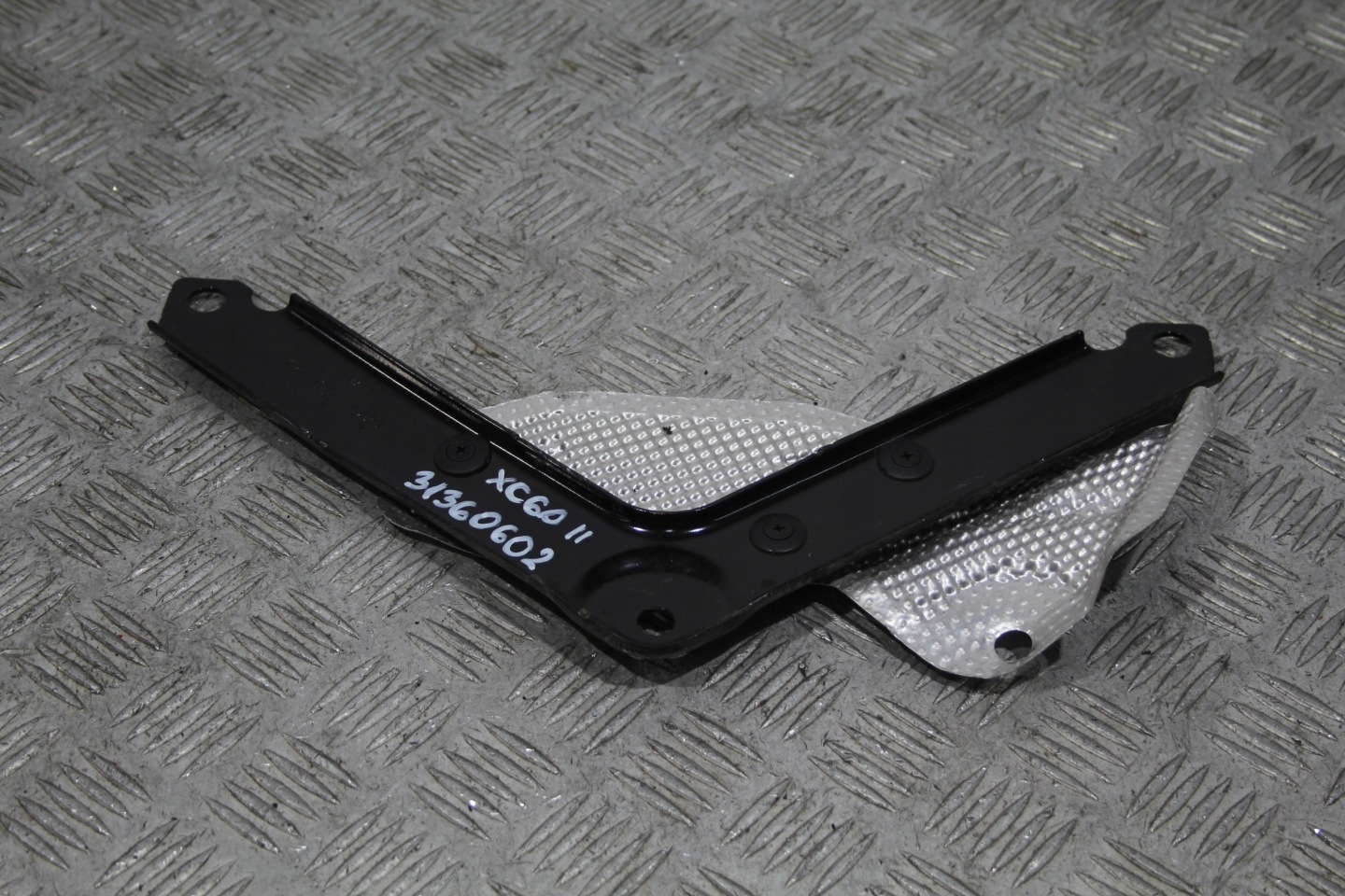 support holder VOLVO XC60 II 2 LIFT