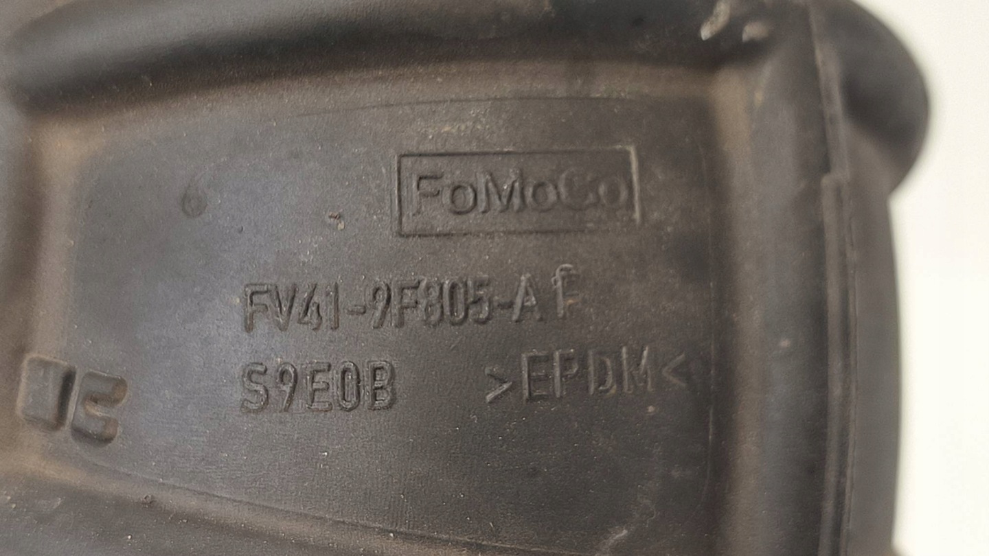 Schlauch rohr DOLOT FORD KUGA MK2