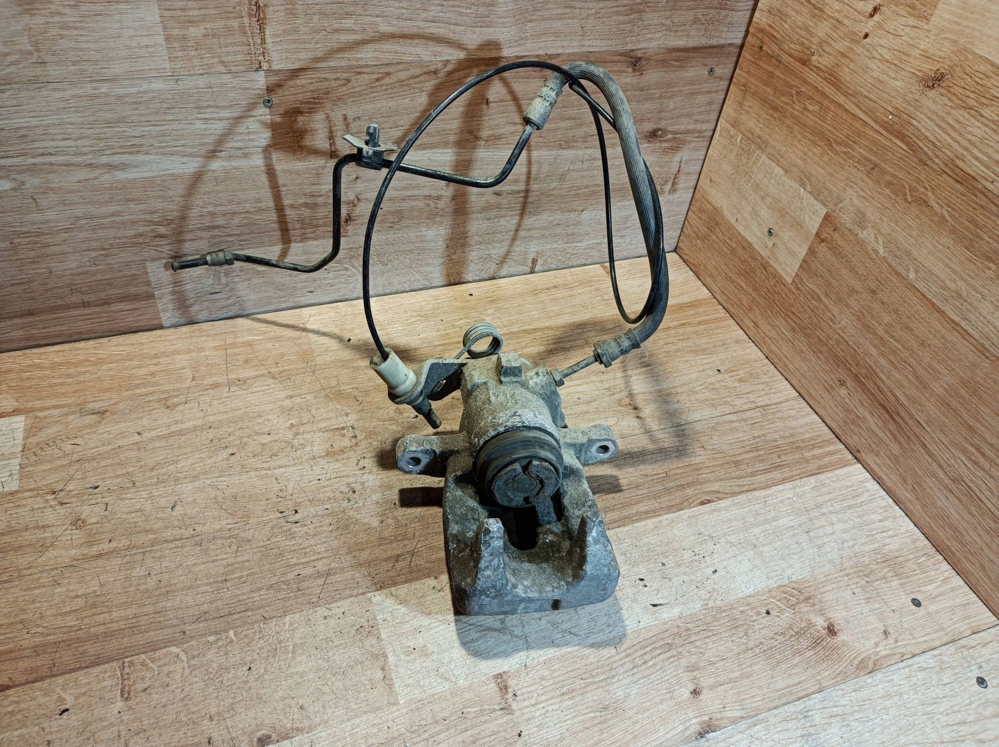 caliper brake rear left Peugeot 208 775874