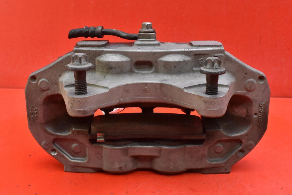 caliper brake right front 1344622-00-A TESLA 3 III sedan LFT 23