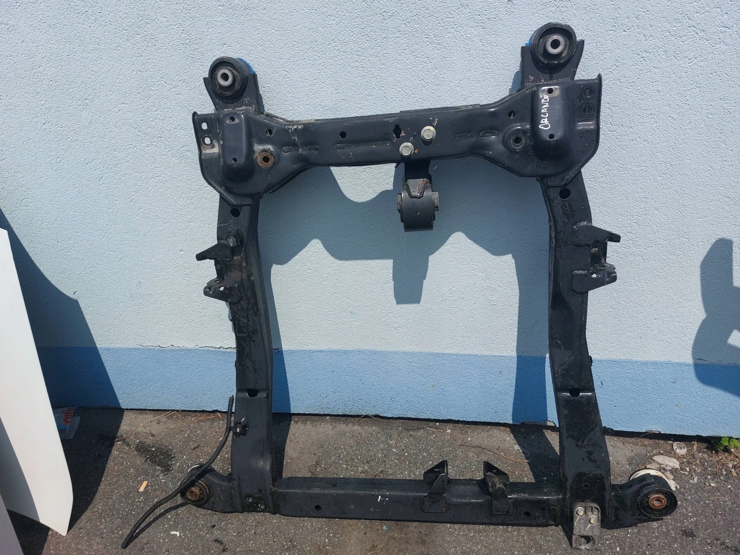 axle beam axle beam subframe Chevrolet Orlando