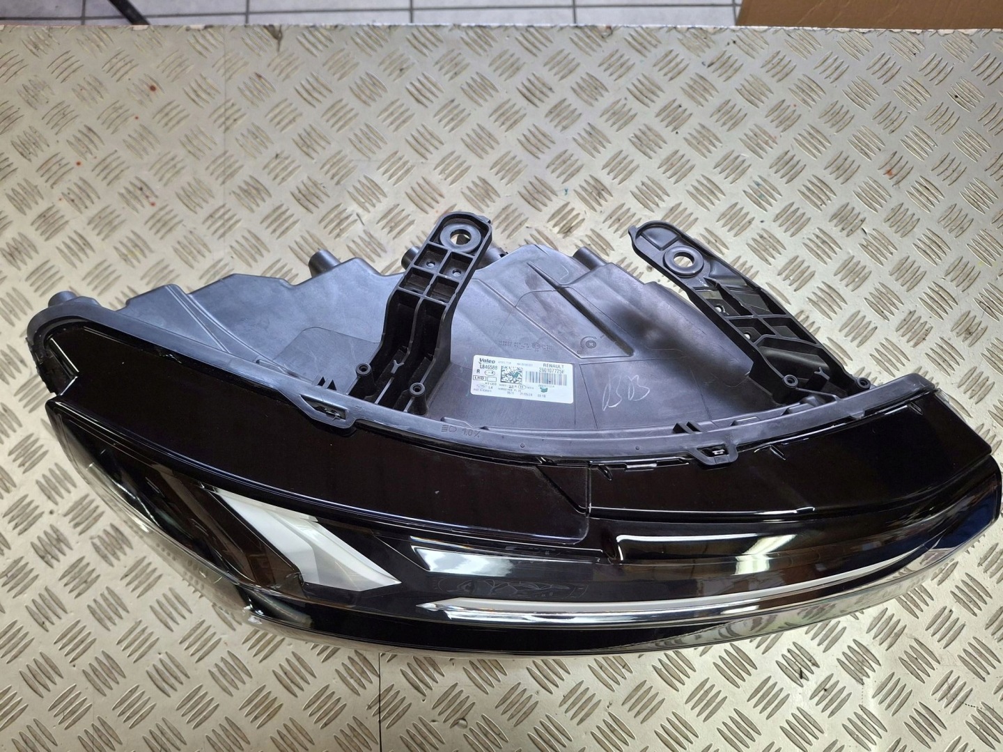 light right front FULL LED DACIA DUSTER III 2024R->
